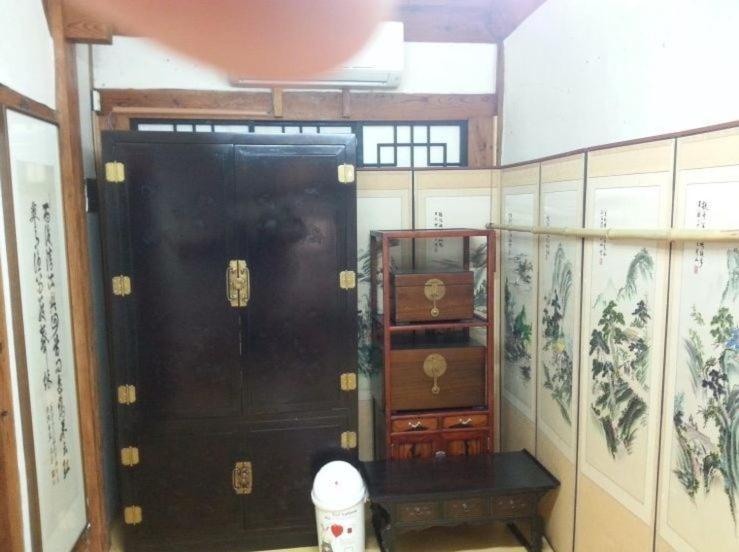 Goseong Choi Pilgan'S Old House Otel Oda fotoğraf